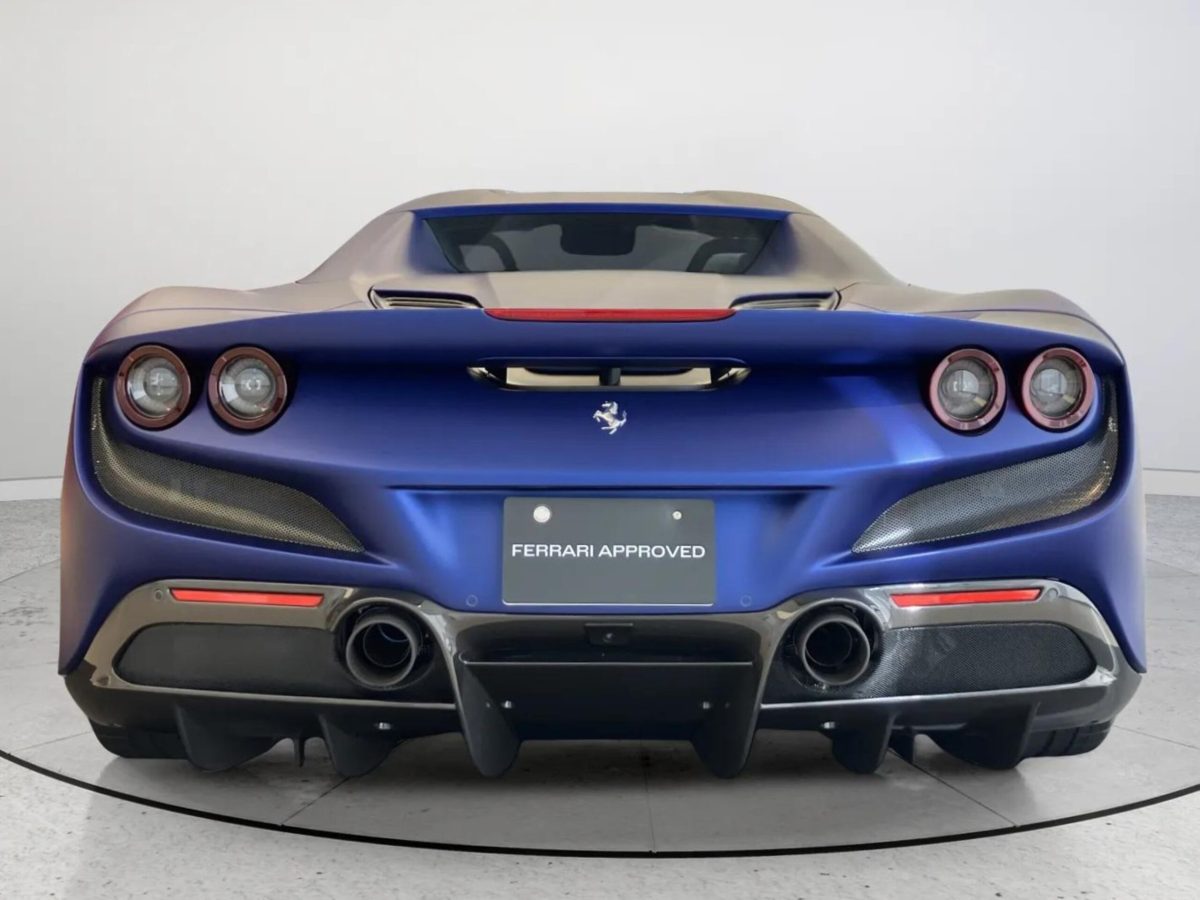 2022 Ferrari F8 Spider — Photo 5 / 24