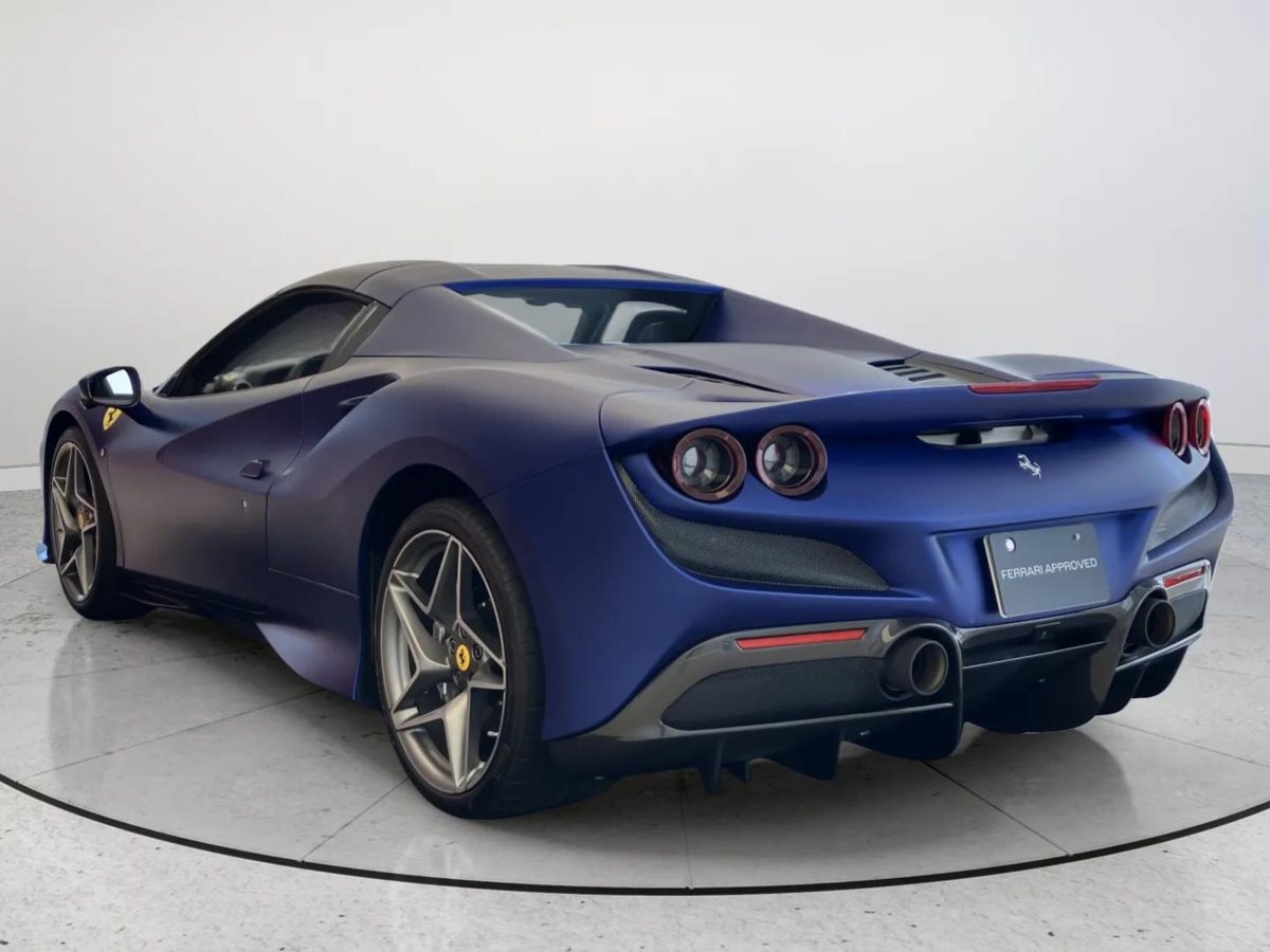 2022 Ferrari F8 Spider — Photo 10 / 24