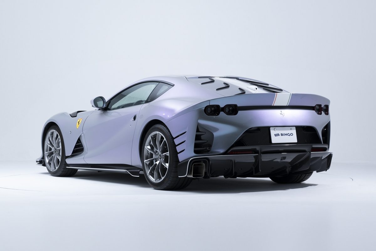 2023 Ferrari 812 Competizione — Photo 5 / 55