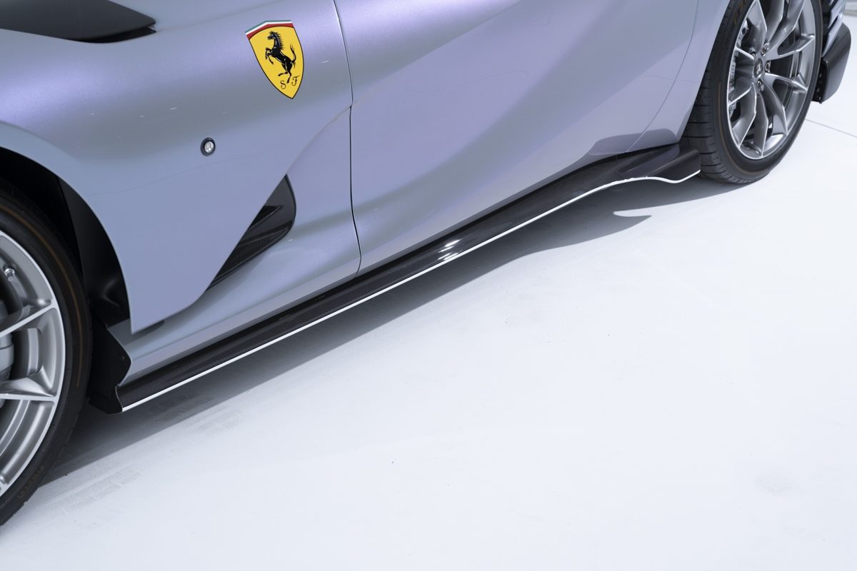 2023 Ferrari 812 Competizione — Photo 23 / 55