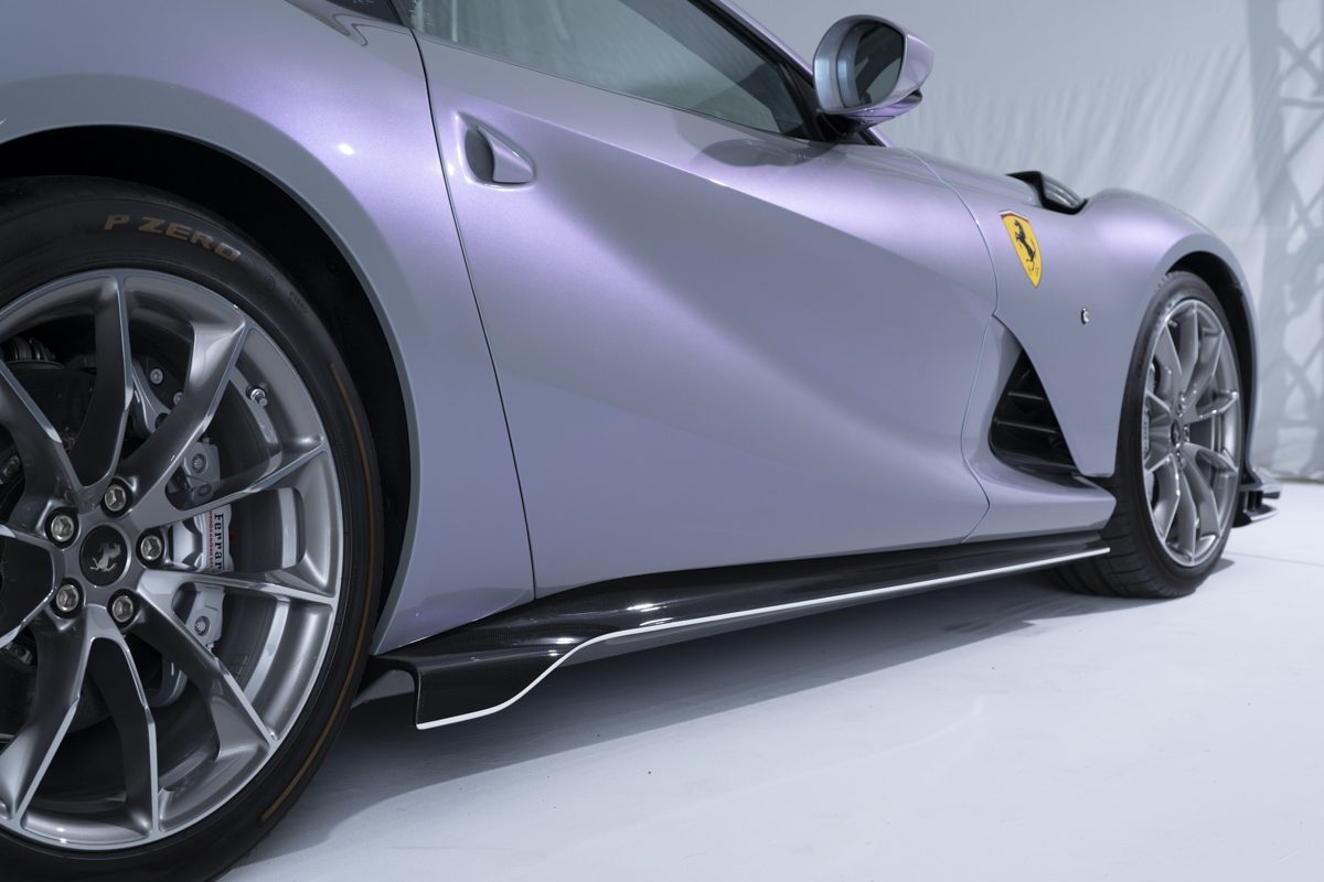2023 Ferrari 812 Competizione — Photo 25 / 55