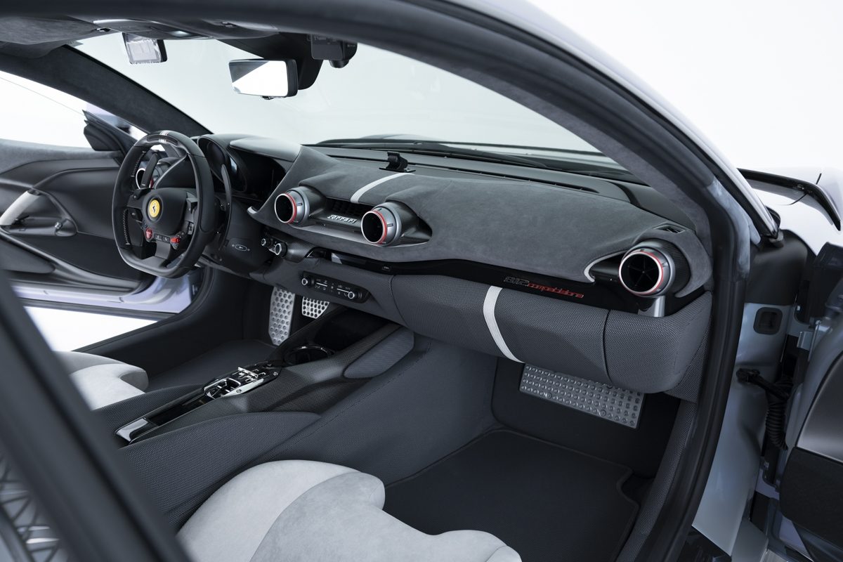 2023 Ferrari 812 Competizione — Photo 30 / 55