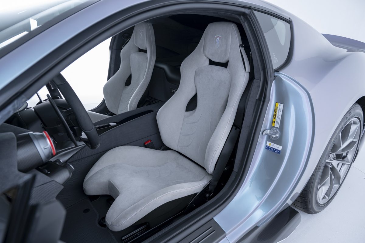 2023 Ferrari 812 Competizione — Photo 42 / 55