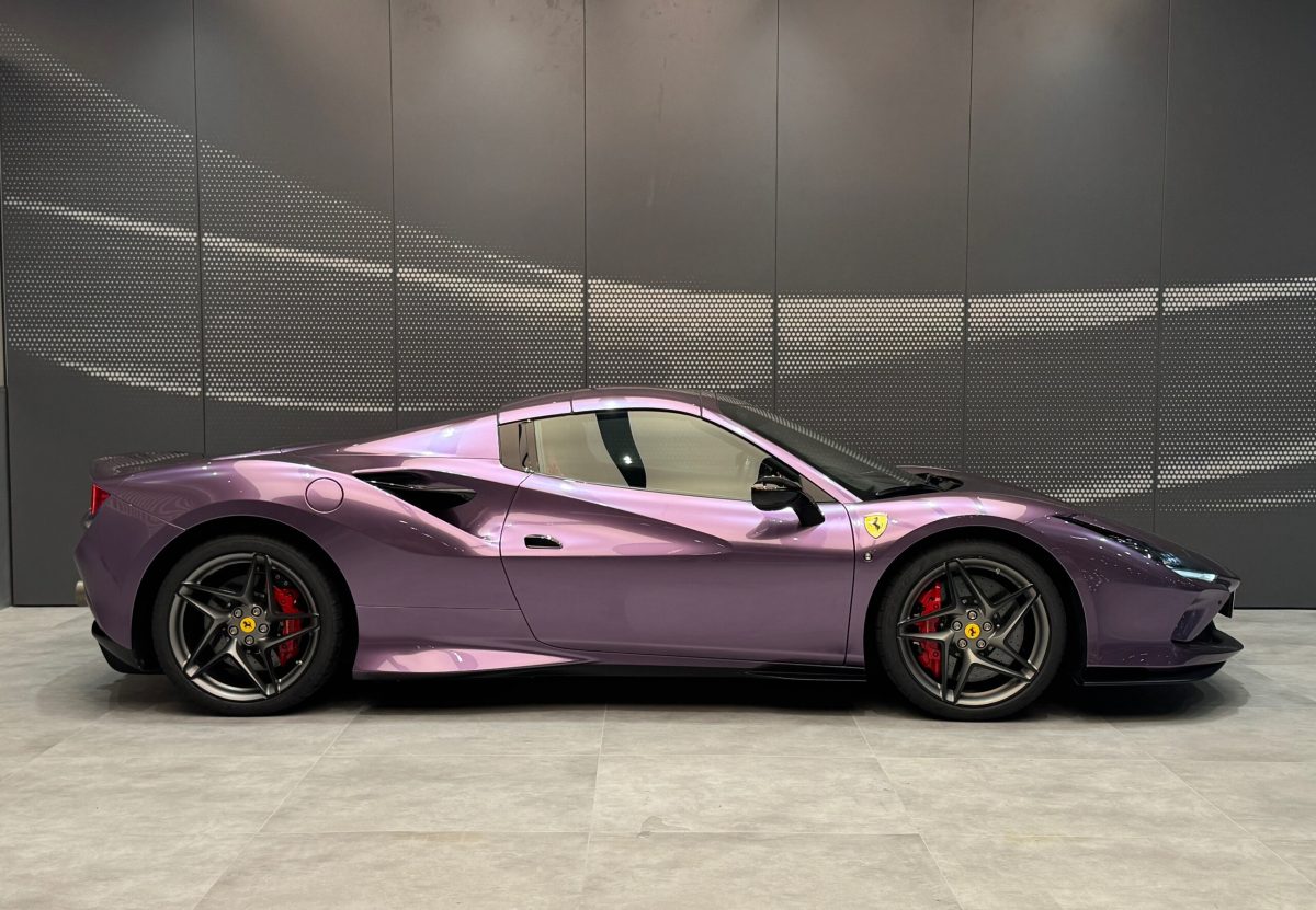 2023 Ferrari F8 Spider — Photo 11 / 28