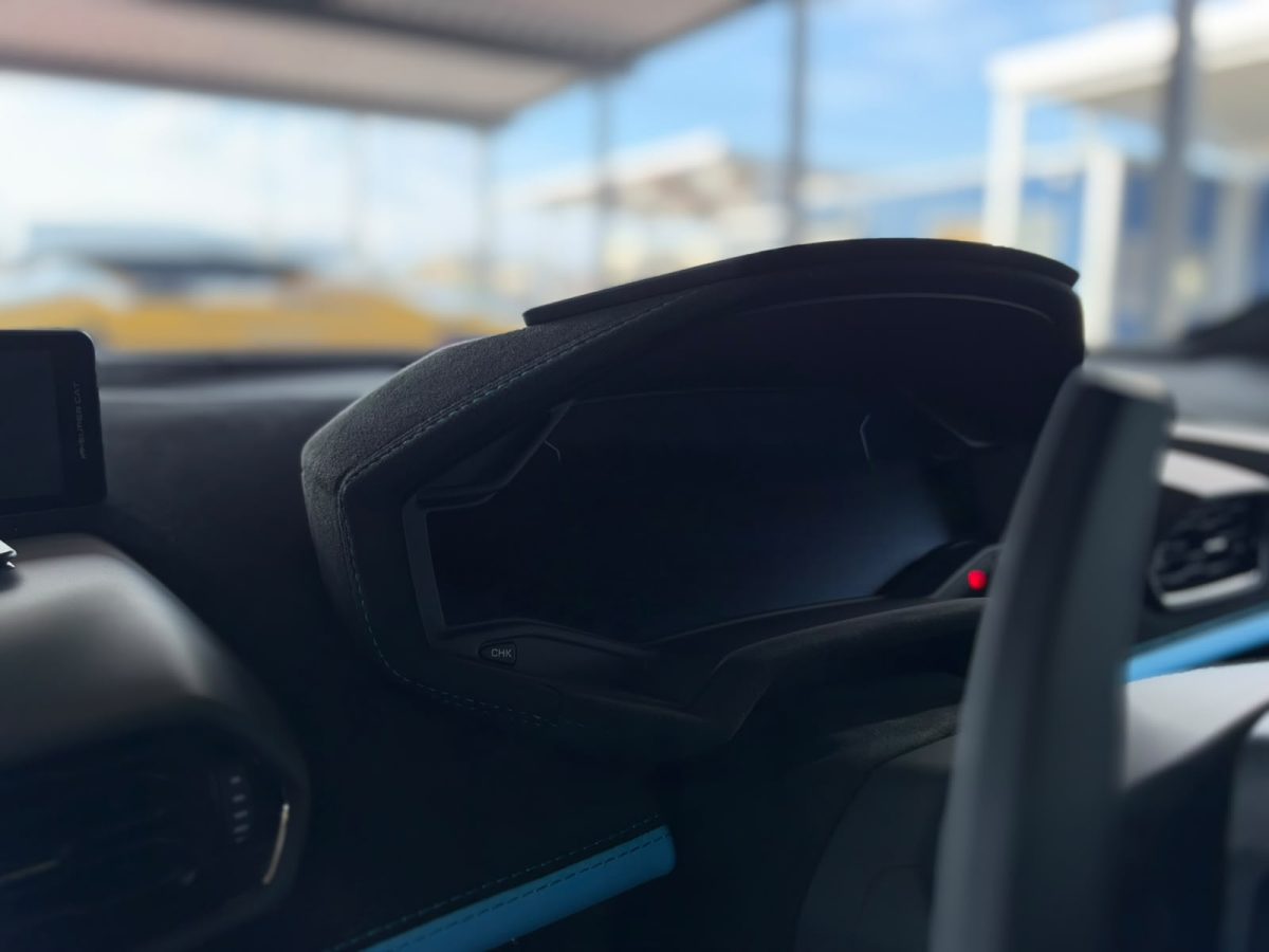 2023 Lamborghini Huracán STO — Photo 10 / 13