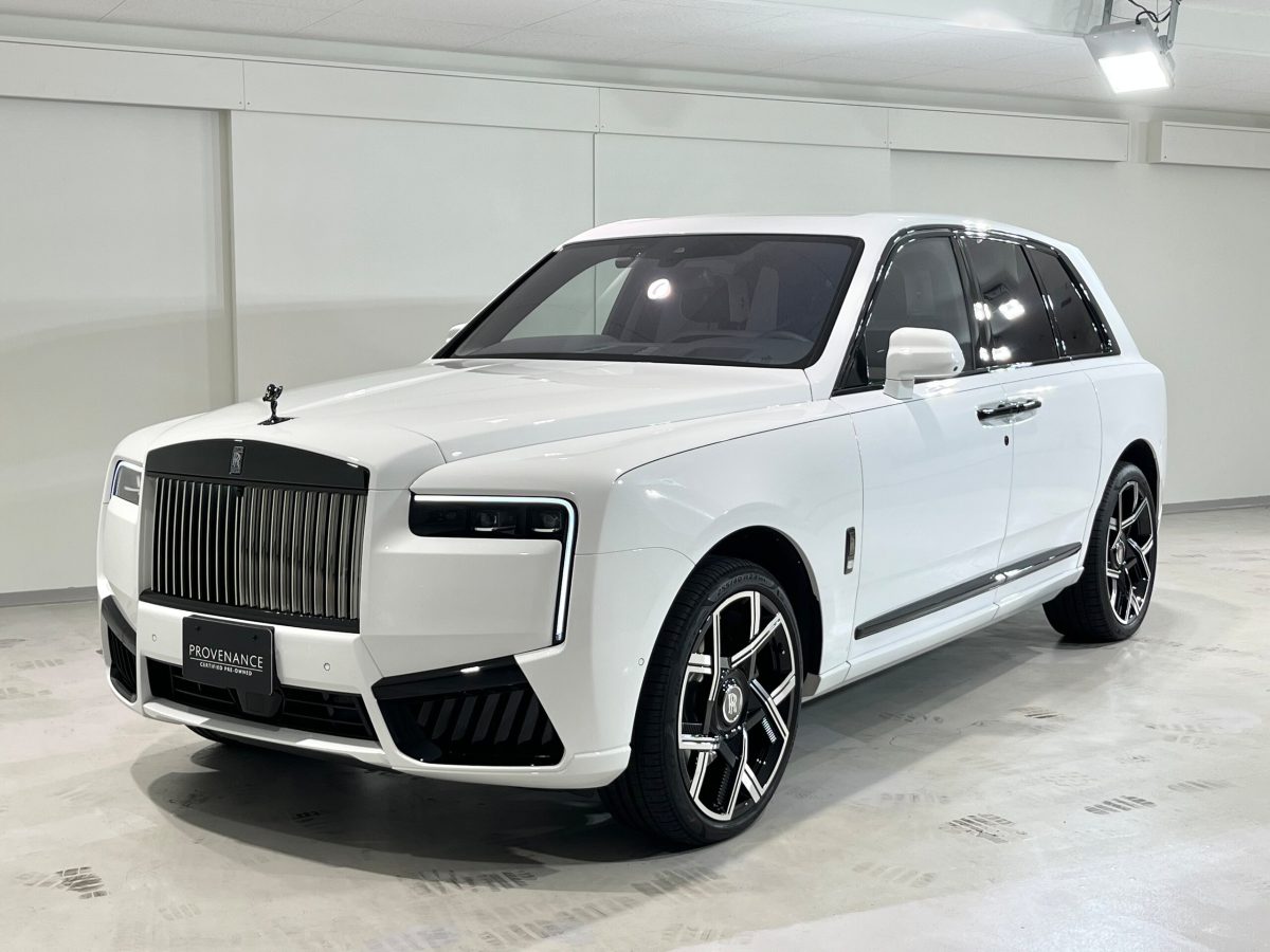 2025 Rolls-Royce Cullinan Black Badge Arctic White for sale in Japan