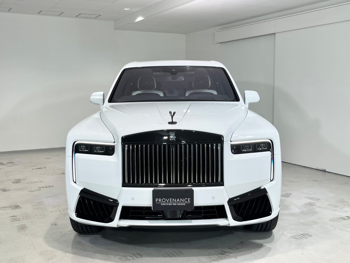 2025 Rolls-Royce Cullinan Black Badge — Photo 2 / 33