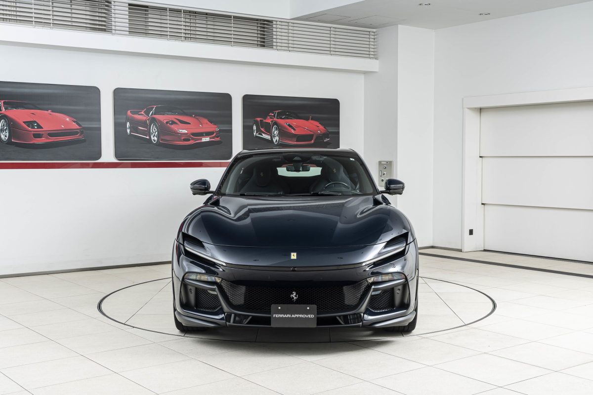 2026 Ferrari Purosangue — Photo 2 / 29