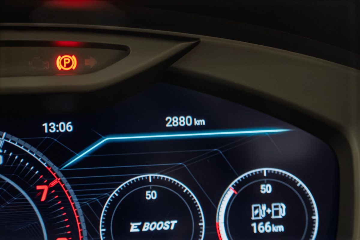 2026 Lamborghini Urus SE — Photo 24 / 26