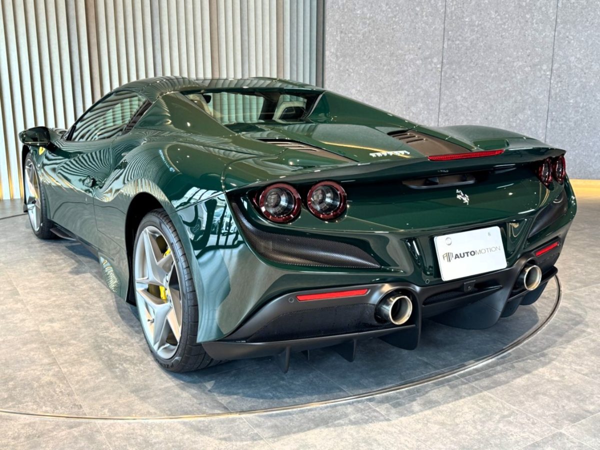 2022 Ferrari F8 Spider — Photo 2 / 72