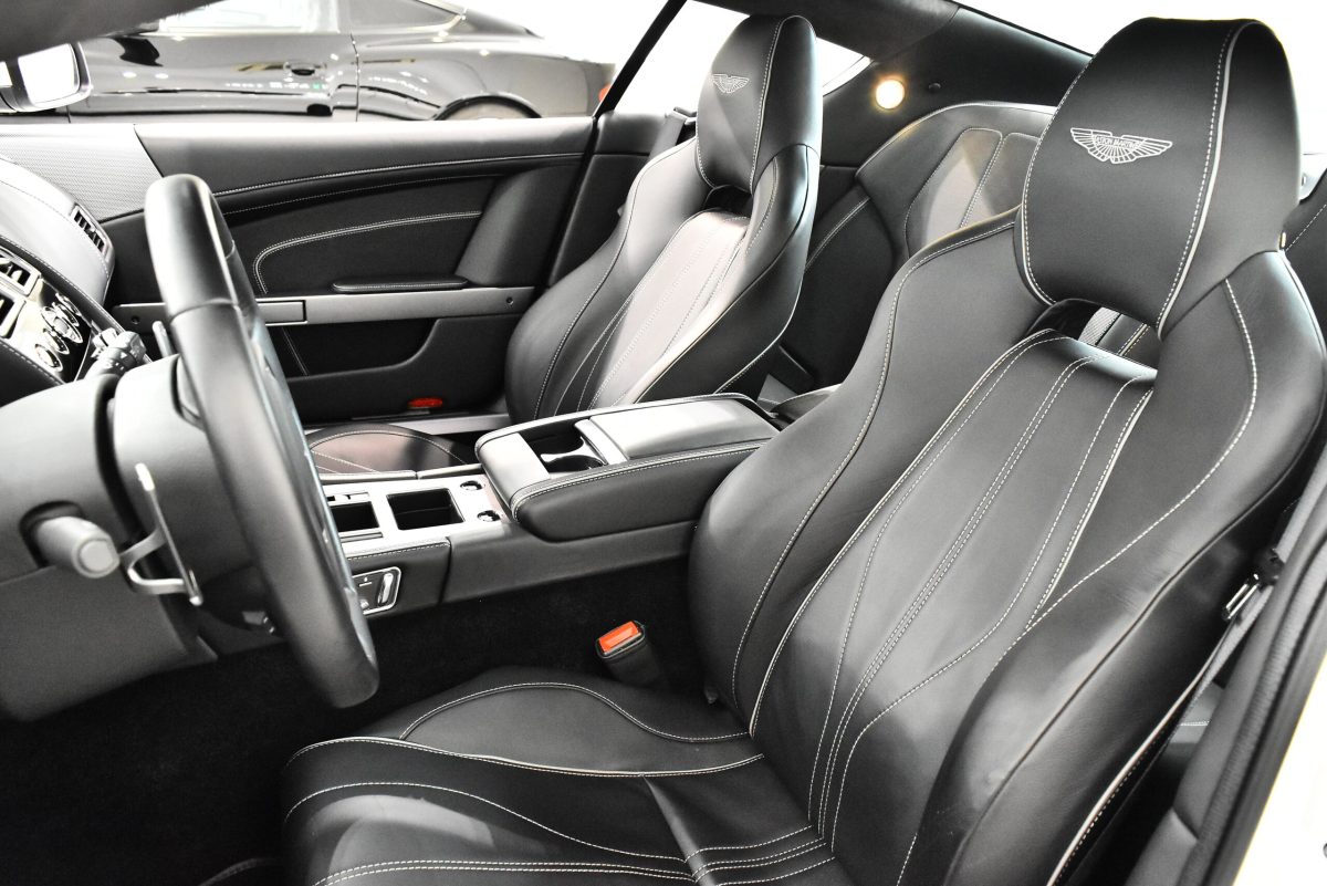 2012 Aston Martin DB9 — Photo 7 / 16
