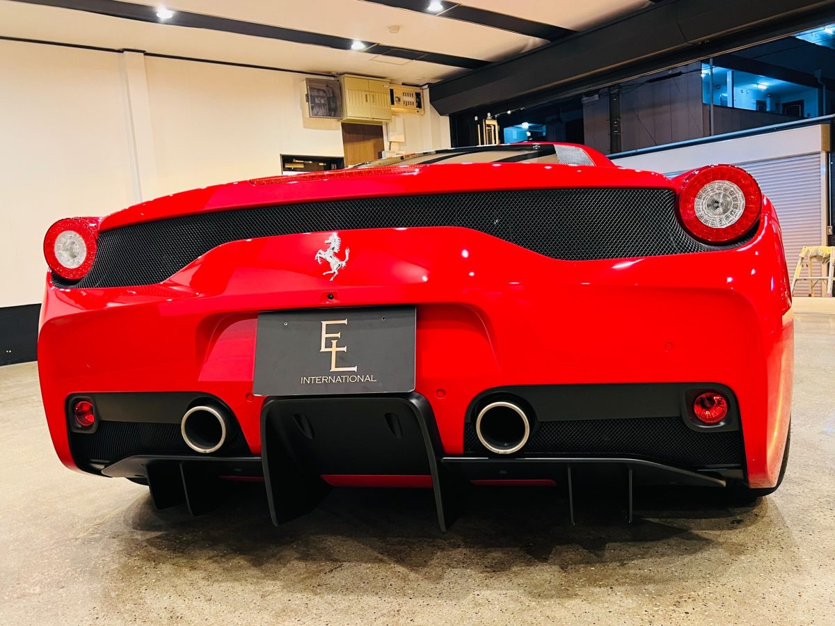 2015 Ferrari 458 Speciale — Photo 2 / 19