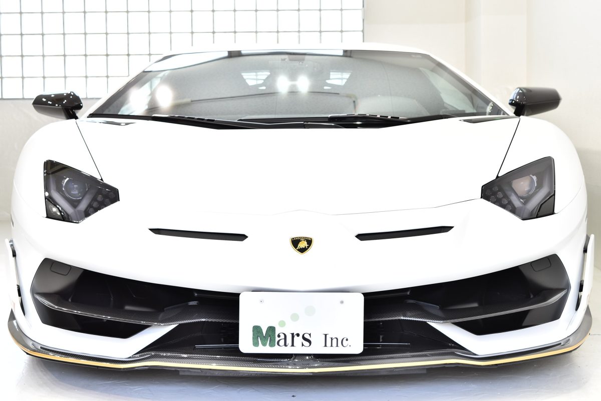 2019 Lamborghini Aventador SVJ — Photo 2 / 19