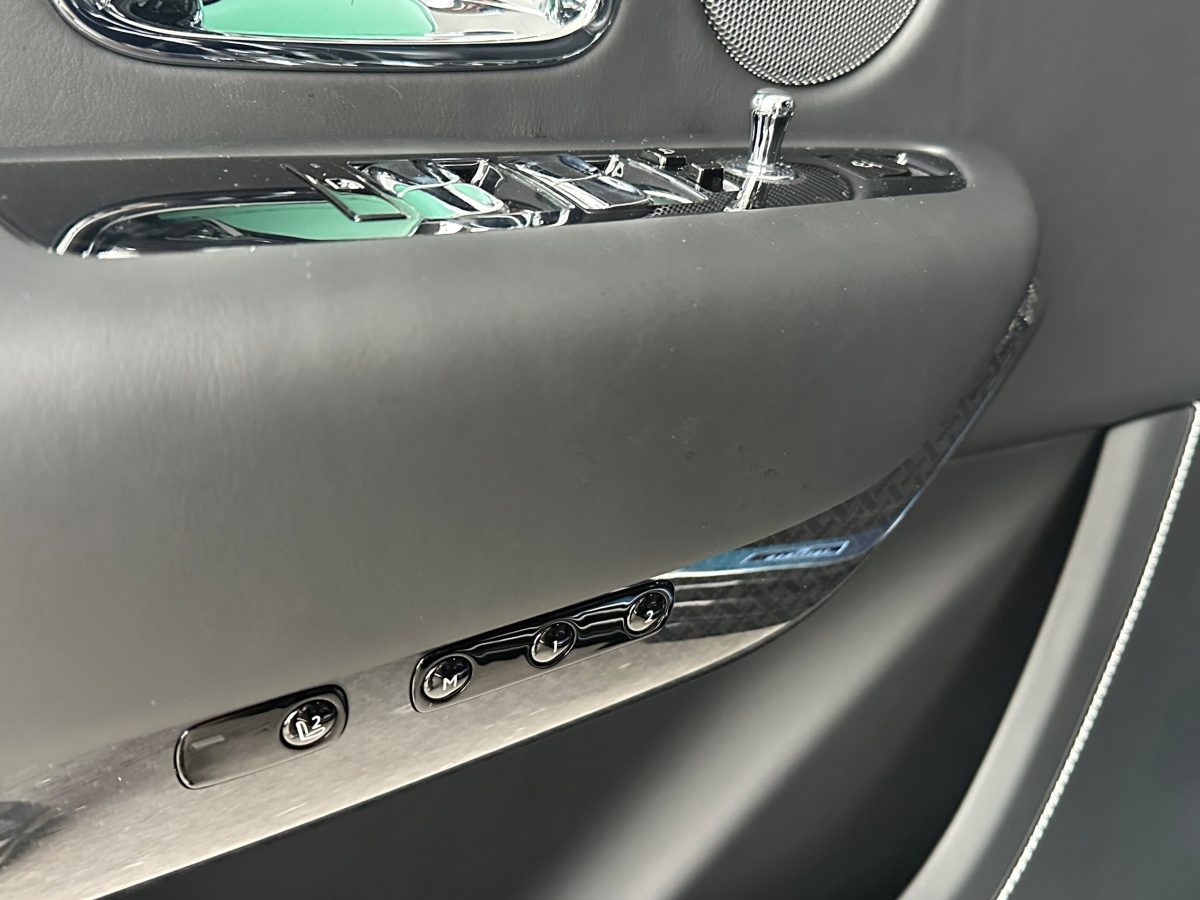 2025 Rolls-Royce Cullinan — Photo 12 / 22