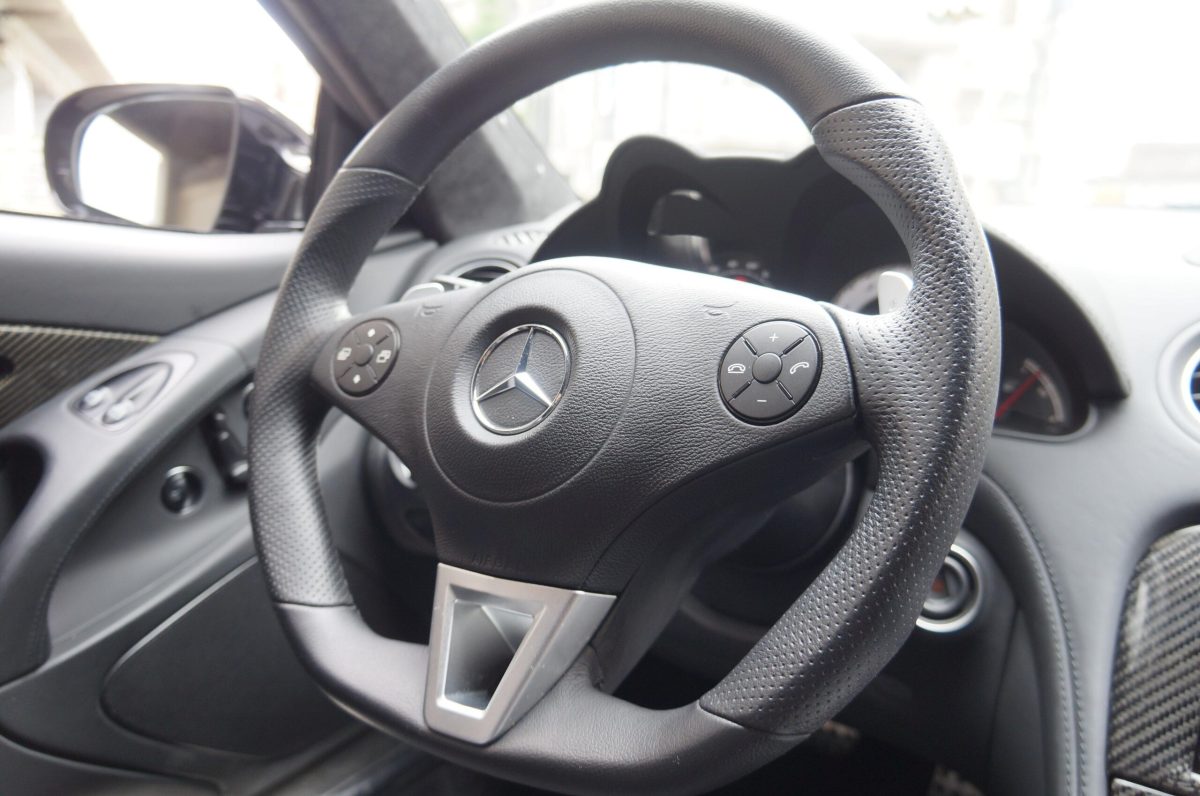 2009 Mercedes Benz SL65 AMG — Photo 10 / 23