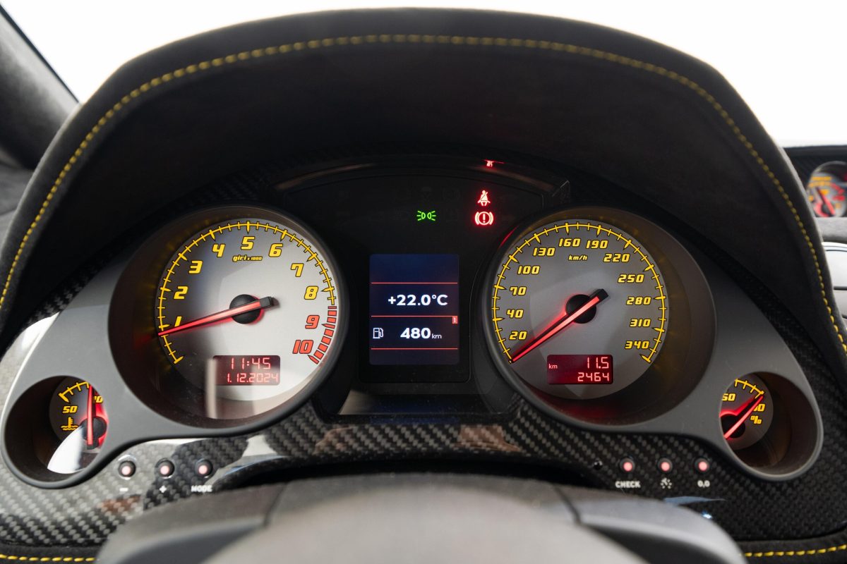2013 Lamborghini Gallardo LP570-4 Superleggera — Photo 9 / 19