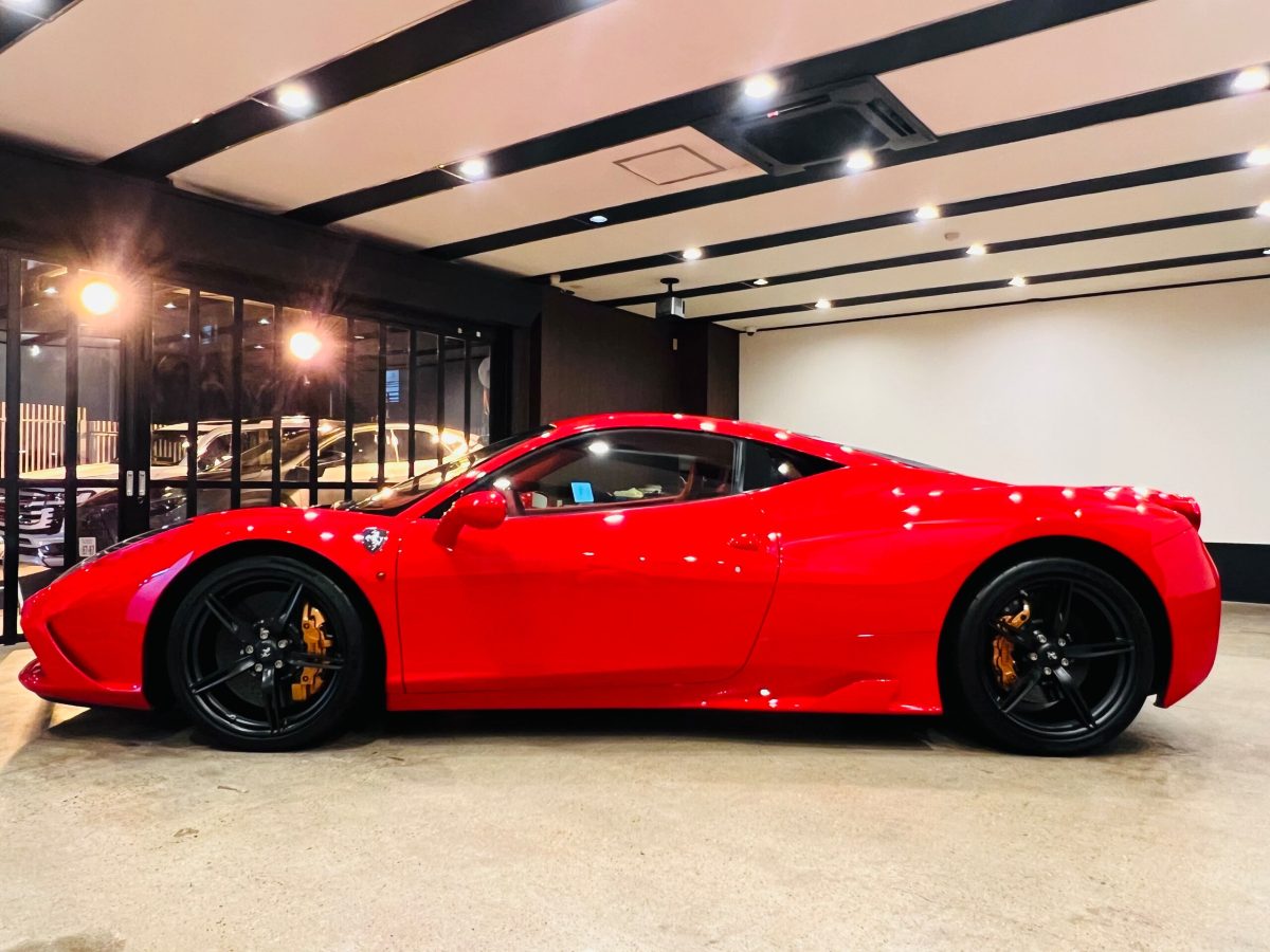 2015 Ferrari 458 Speciale — Photo 6 / 19