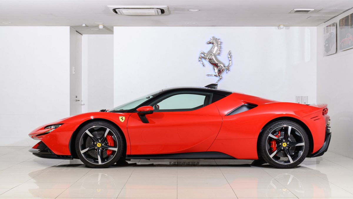 2022 Ferrari SF90 Stradale Rosso Corsa Exterior for sale in Japan