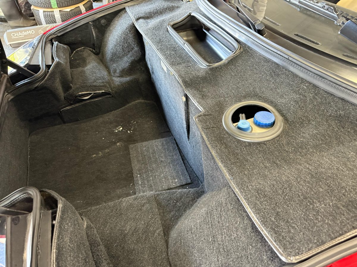 1987 Ferrari Testarossa — Photo 23 / 23