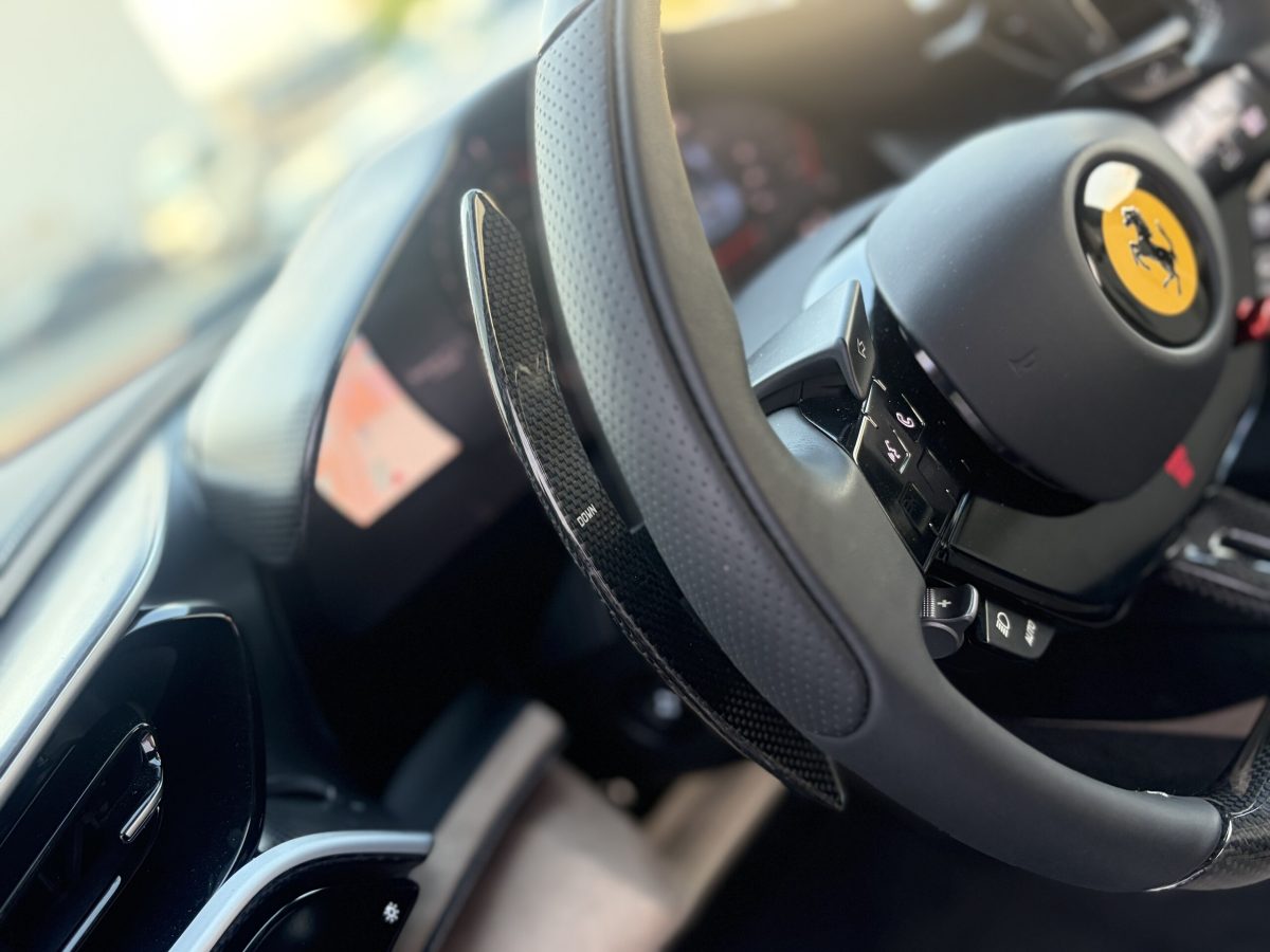 2025 Ferrari 296GTB — Photo 16 / 33