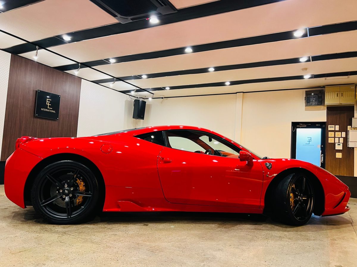 2015 Ferrari 458 Speciale — Photo 5 / 19