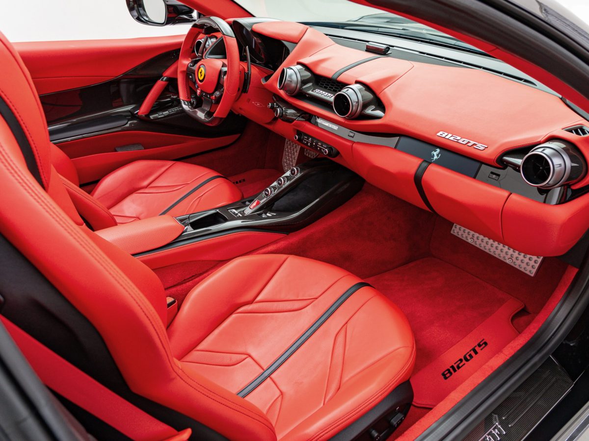 2022 Ferrari 812GTS — Photo 13 / 20