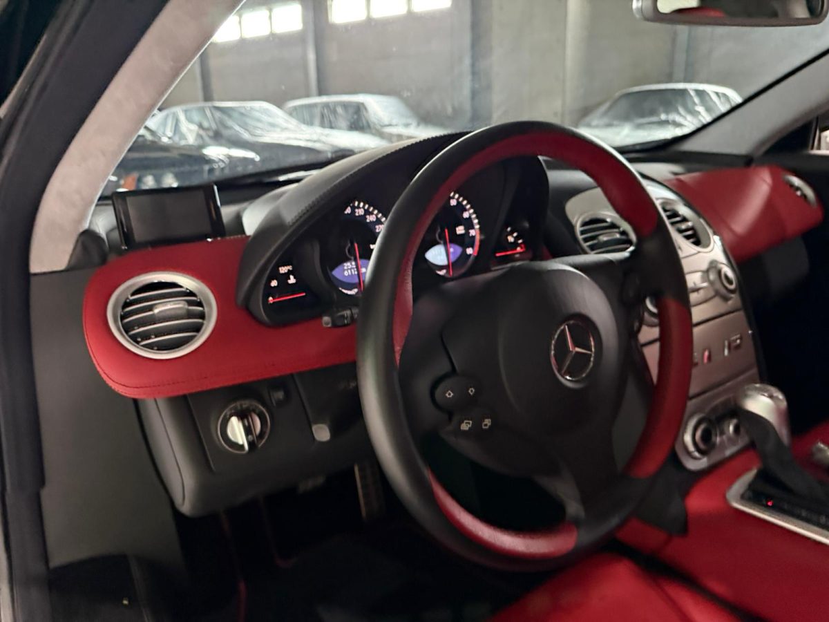 2006 Mercedes Benz SLR McLaren — Photo 11 / 18