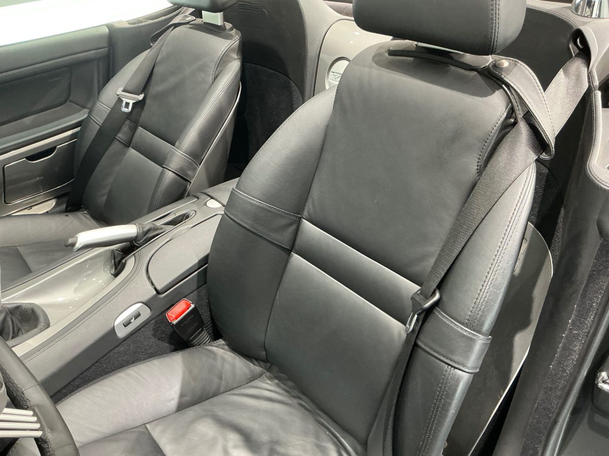 2000 BMW Z8 — Photo 11 / 19