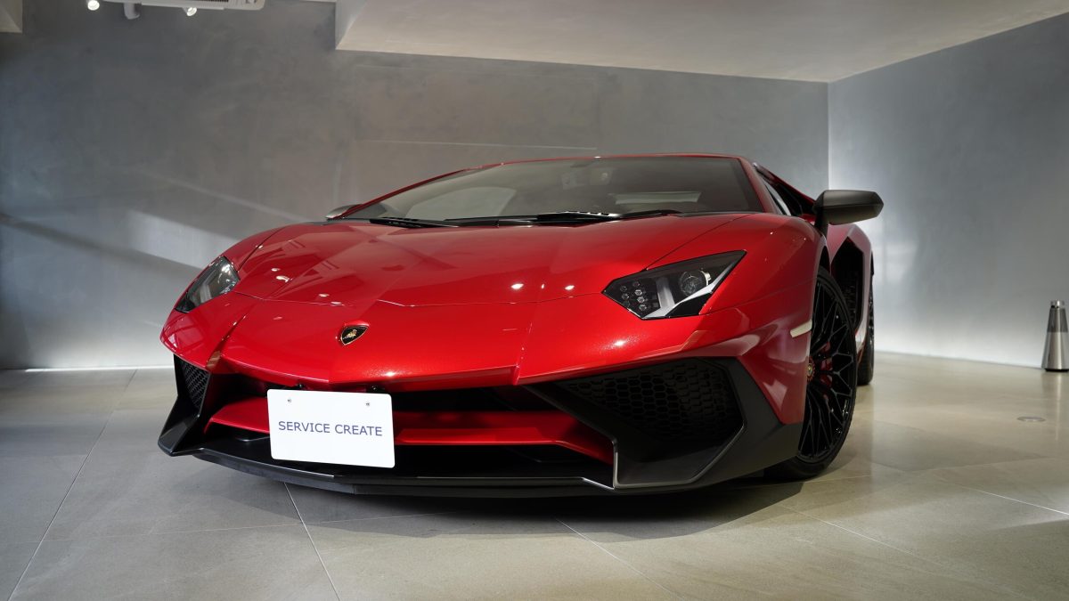 2016 Lamborghini Aventador SV — Photo 2 / 17