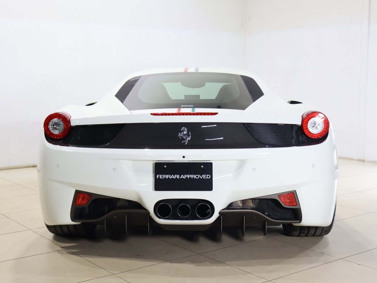 2013 Ferrari 458 Italia F1 DCT — Photo 3 / 32