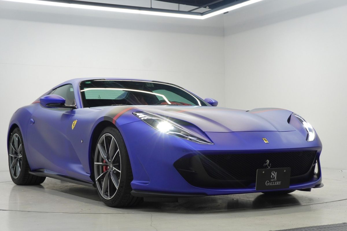2021 Ferrari 812GTS — Photo 2 / 22
