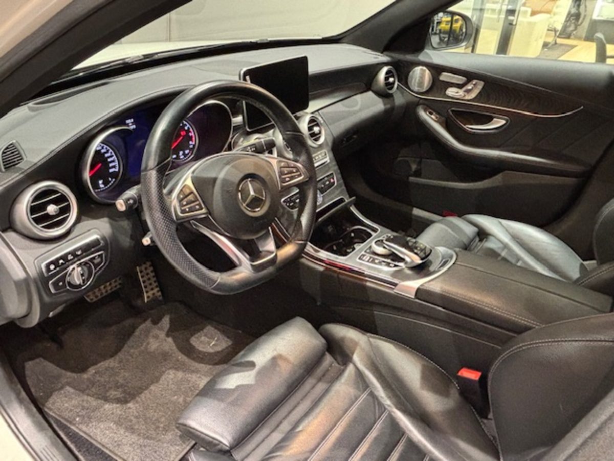 2016 Mercedes Benz C450 AMG 4Matic — Photo 5 / 24