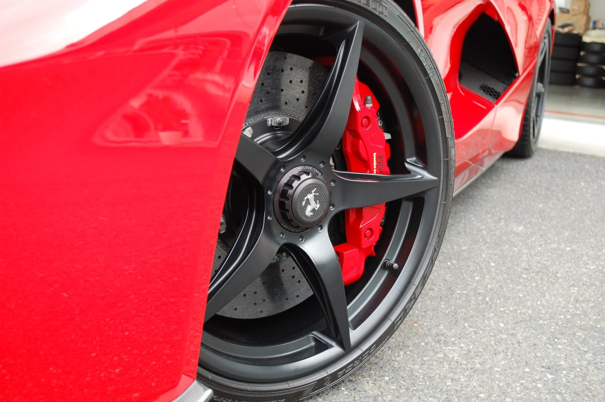 2015 Ferrari LaFerrari — Photo 10 / 13