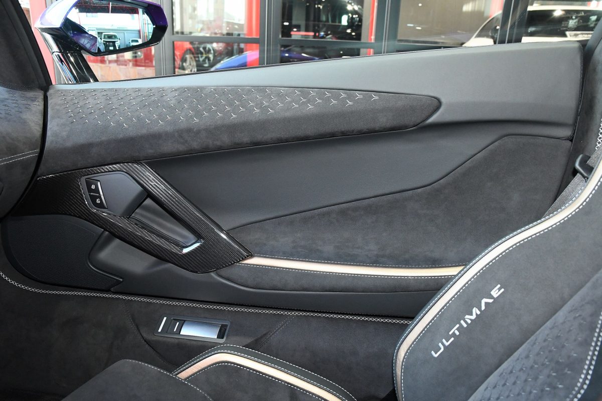 2022 Lamborghini Aventador Roadster LP780-4 Ultimae — Photo 39 / 55