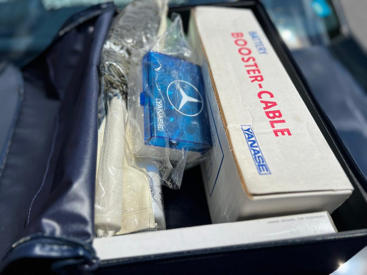 1988 Mercedes Benz 230E — Photo 27 / 29