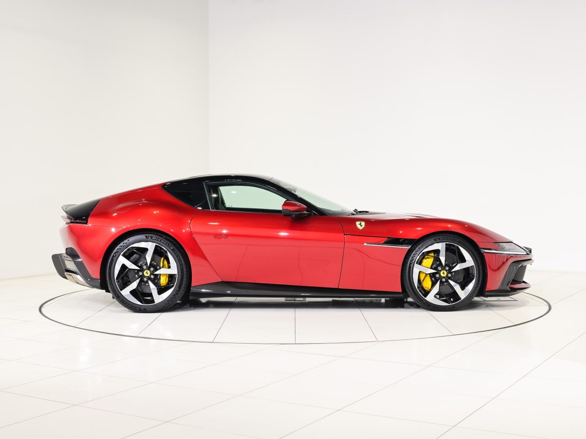 2025 Ferrari 12Cilindri — Photo 4 / 55