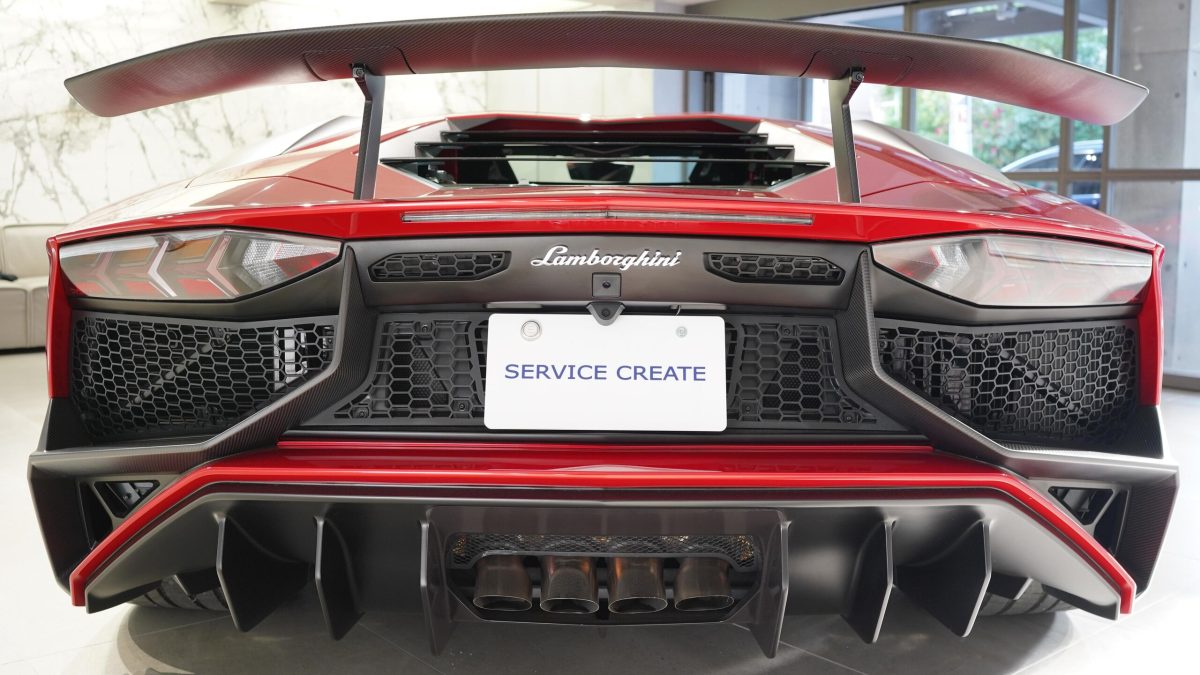 2016 Lamborghini Aventador SV — Photo 4 / 17