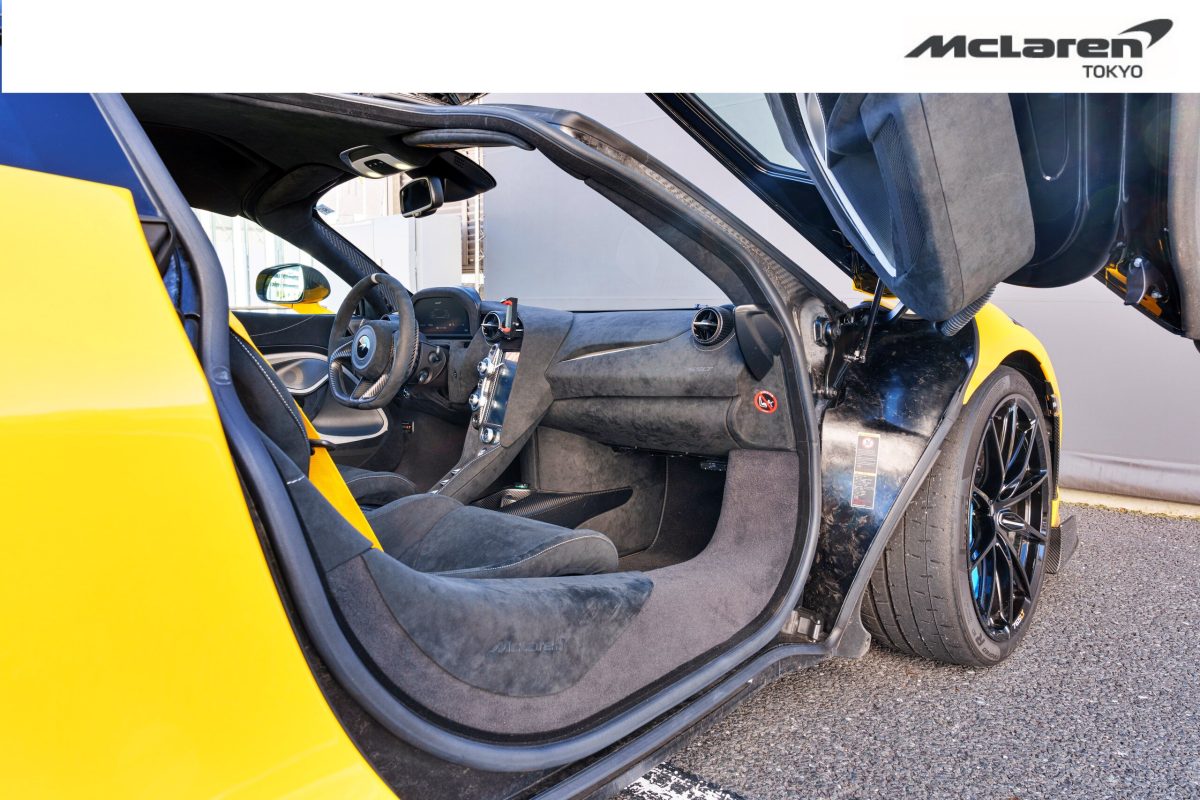 2021 McLaren 765LT — Photo 24 / 28