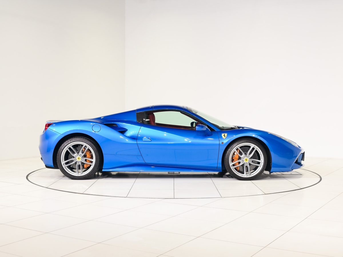 2018 Ferrari 488 Spider — Photo 5 / 22