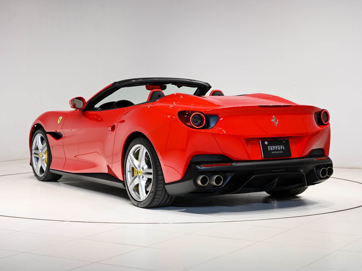 2019 Ferrari Portofino — Photo 2 / 16