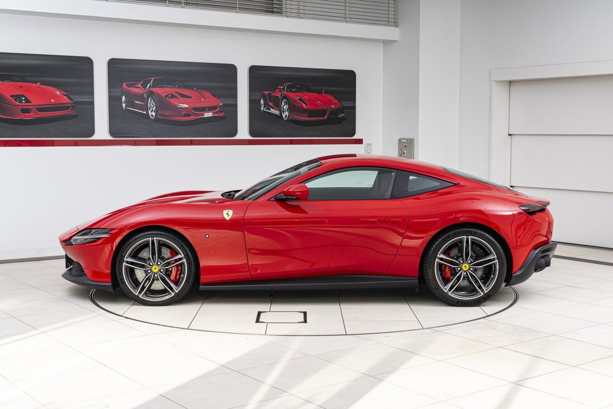 2021 Ferrari Roma — Photo 3 / 26
