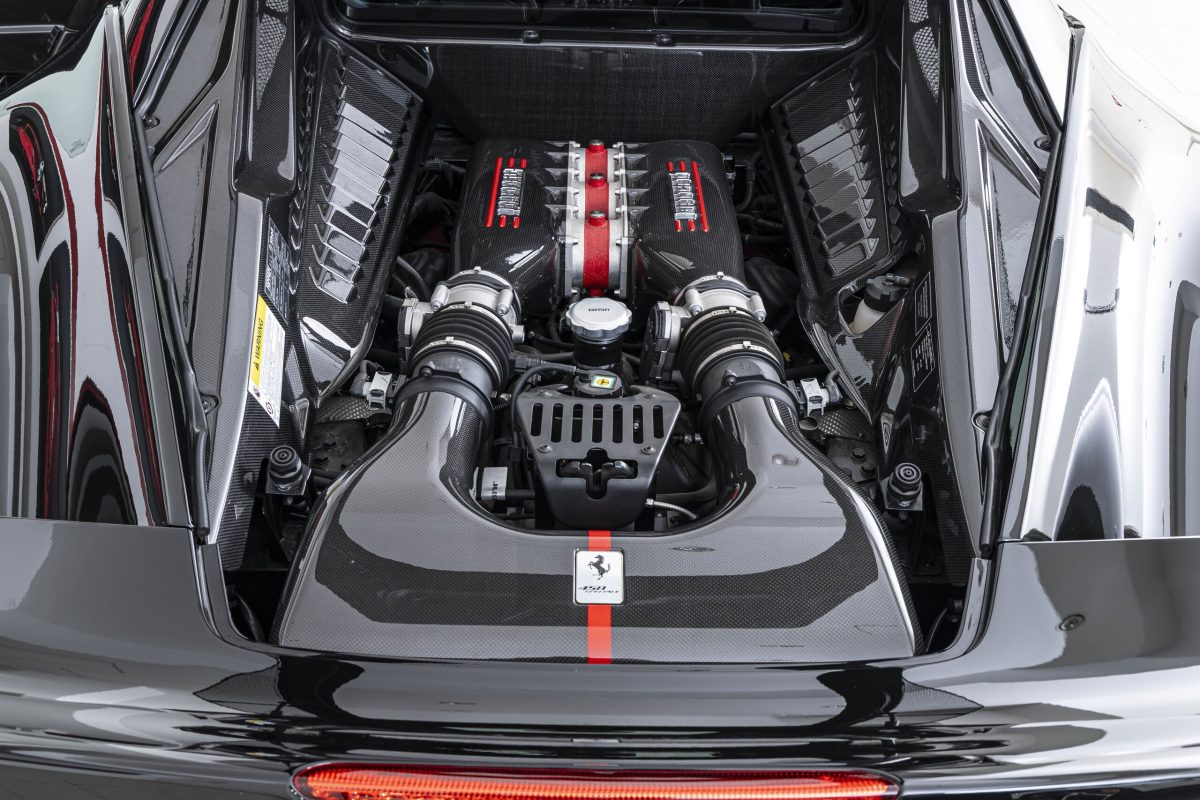 2014 Ferrari 458 Speciale — Photo 15 / 16