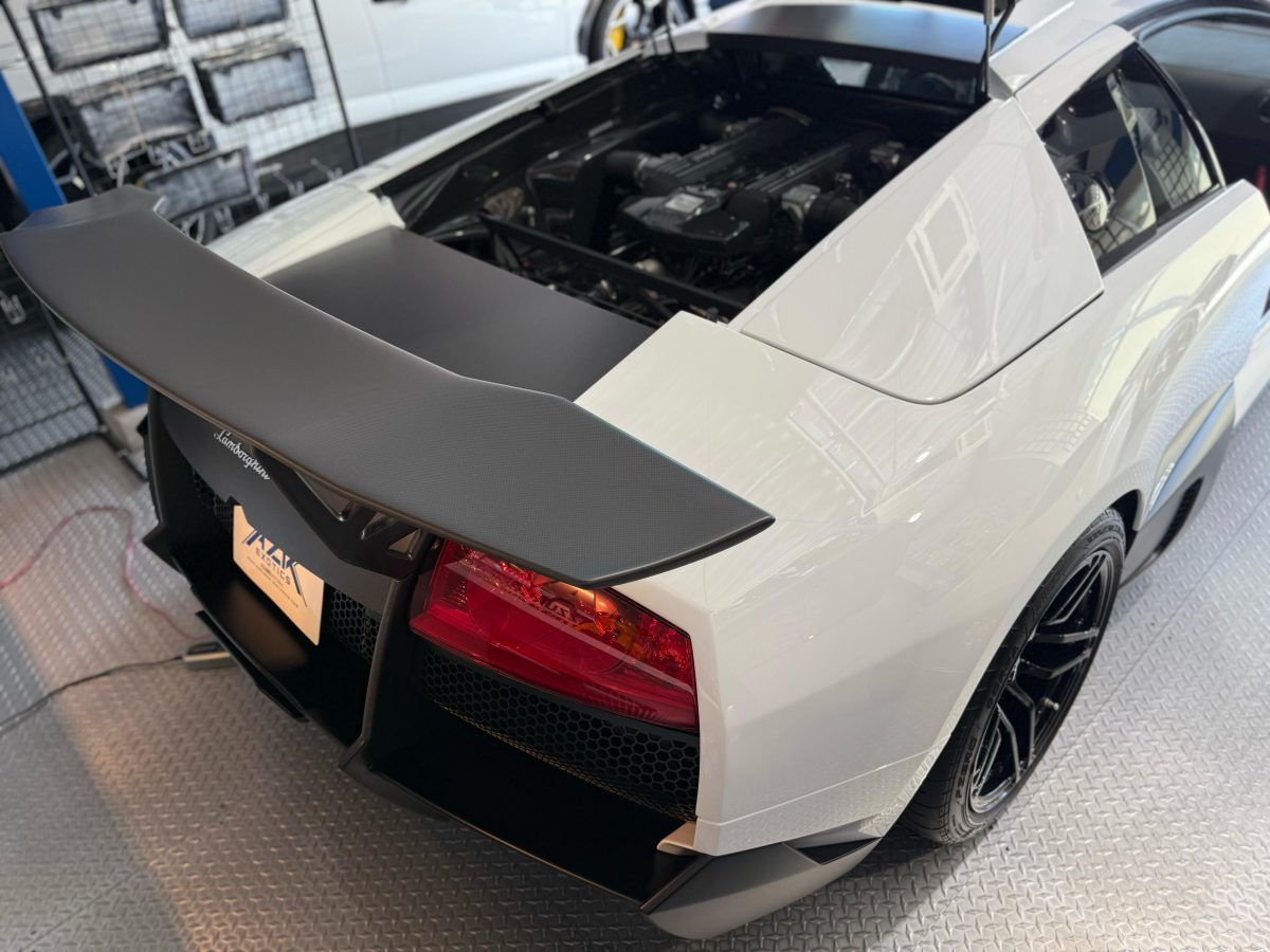 2009 Lamborghini Murcielago LP670-4 SV — Photo 4 / 13
