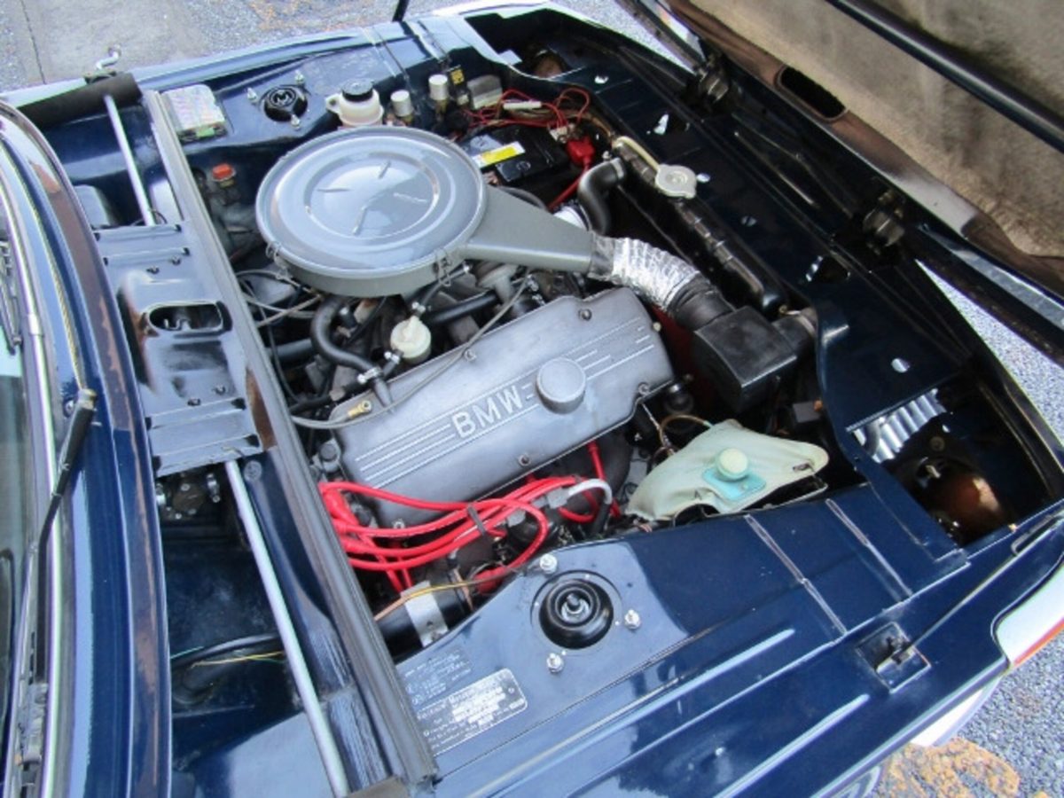 1977 BMW 2002 — Photo 7 / 15