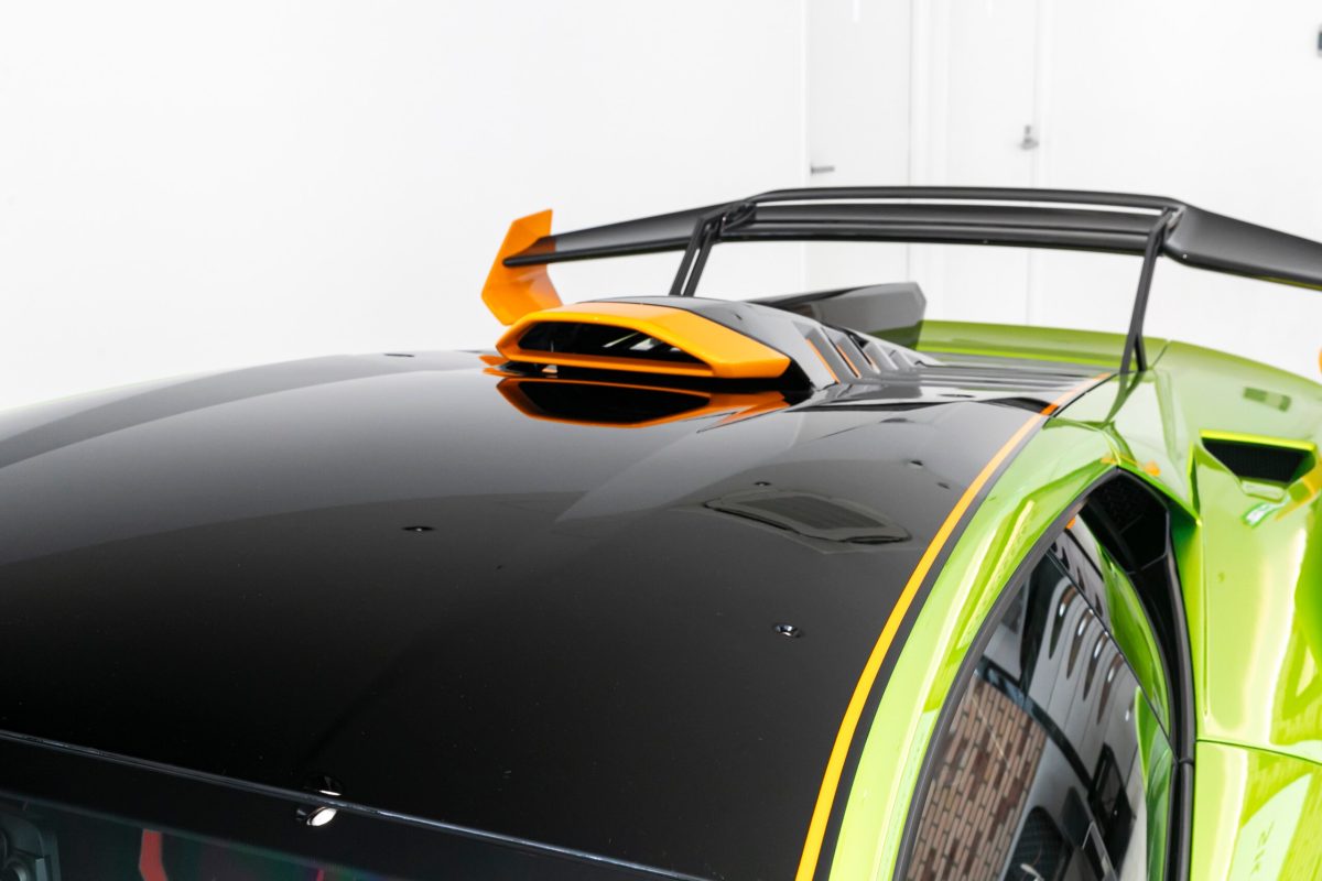 2023 Lamborghini Huracán STO — Photo 8 / 27