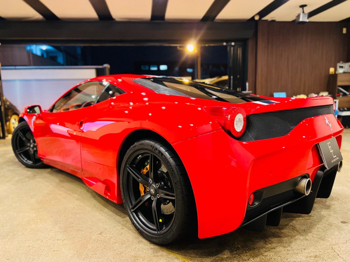 2015 Ferrari 458 Speciale — Photo 3 / 19