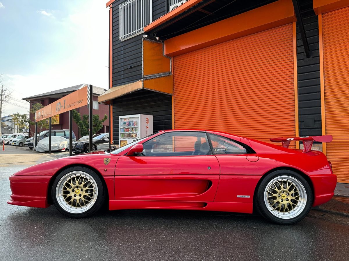 1995 Ferrari F355 GTS — Photo 3 / 44