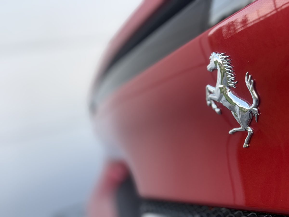 2025 Ferrari 296GTB — Photo 32 / 33