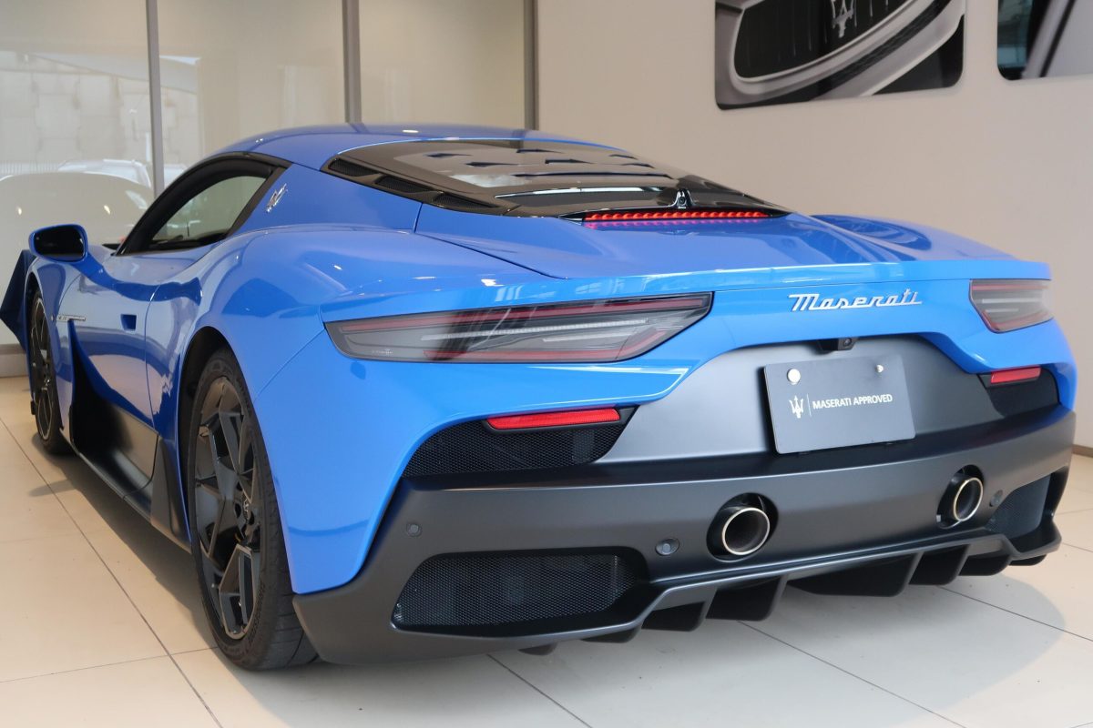 2023 Maserati MC20 — Photo 5 / 19