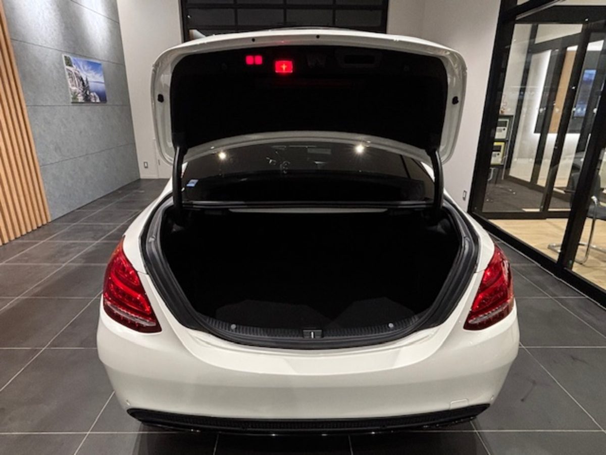 2016 Mercedes Benz C450 AMG 4Matic — Photo 23 / 24
